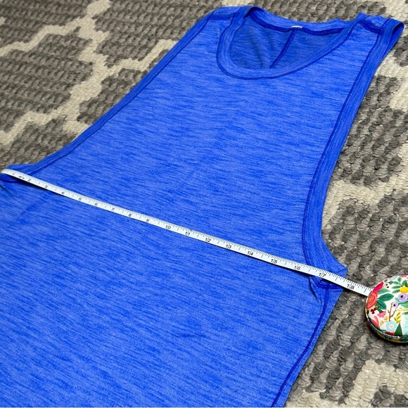 Lululemon Cardio Squad Tank II in Heathered Cerulean Blue size 6 - Picture 3 of 7